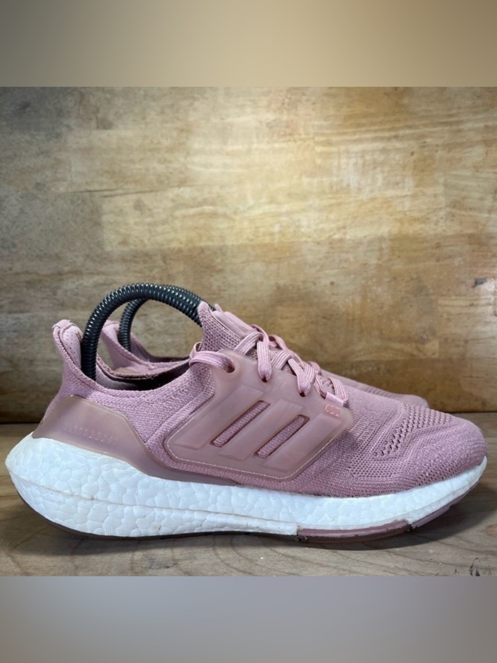 Adidas Ultraboost 22 Womens Size 6.5 Running Shoes Sneakers Mauve Pink GX5592